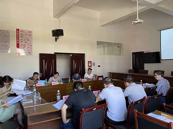 中欧网页版登录入口组织召开乐安县城区幼儿园建设工程可行性研究报告评估会